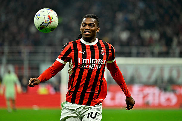 每体：无需出售球员，巴萨会在下周完成霍安-加西亚的注册.