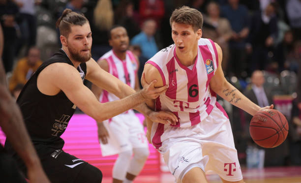 辱骂行为不 辱骂行为不