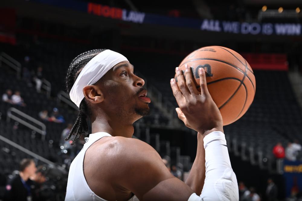 积极防守！维尼修斯数据：1射0正2次关键传球，3次抢断，评分7.2